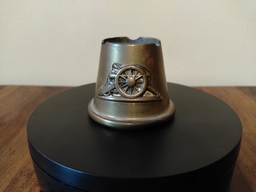 Trench art brass ash - ww,