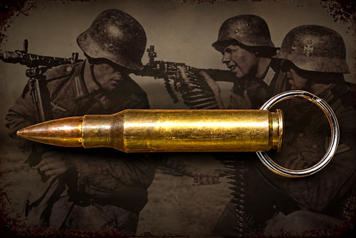 Brass bullet 62mm keyring - 7.62mm,